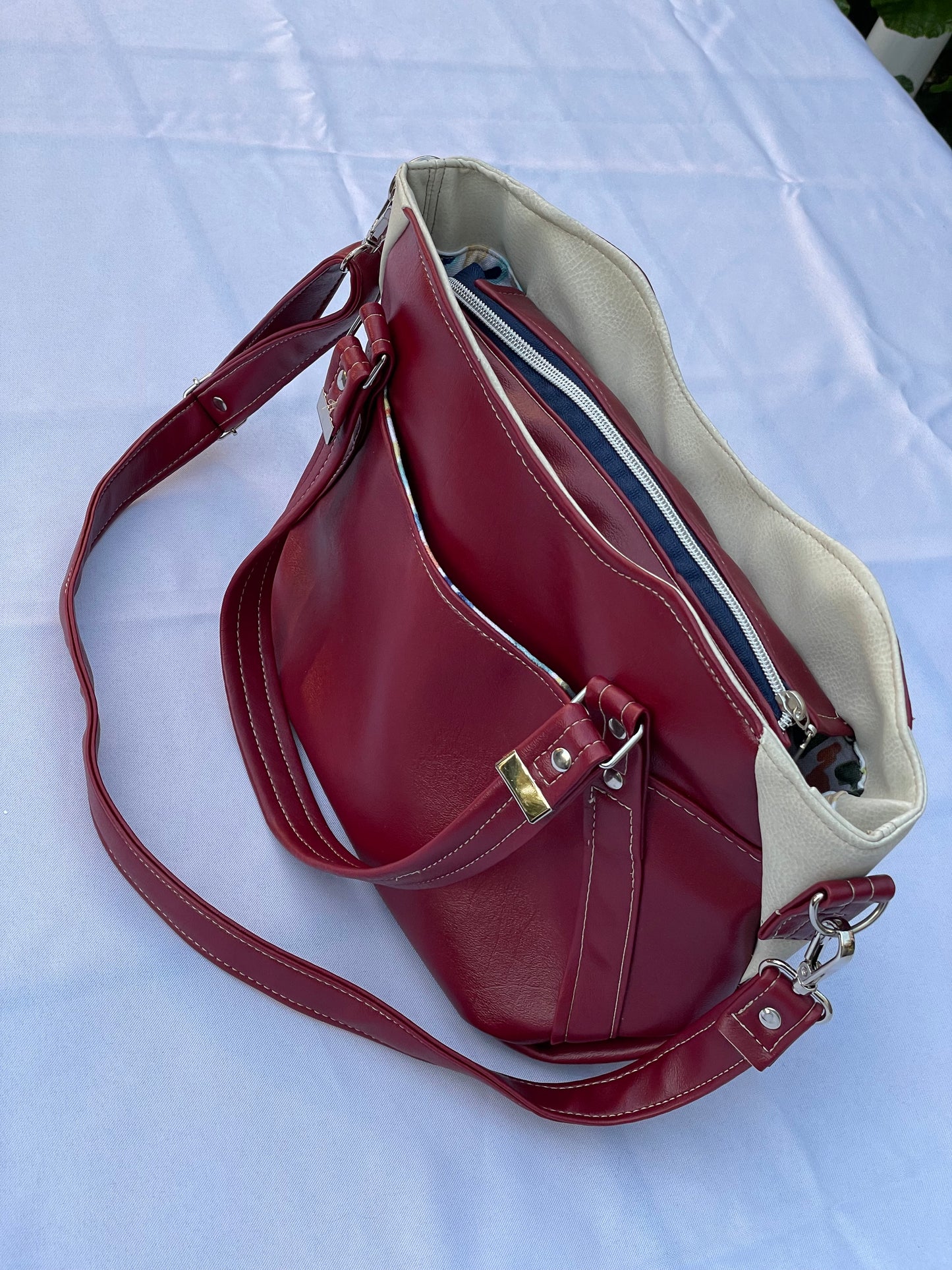 Faye’s Satchel Red and White